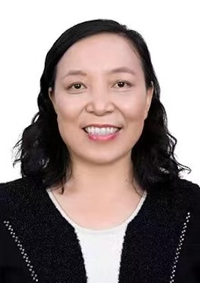 王素英